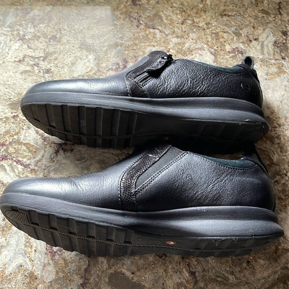 Black Clarks Unstructured Women’s Shoes - Picture 7 of 9